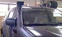 Montáž Safari šnorchlu, listových per a tlumičů OME - Mitsubishi L200 2008
